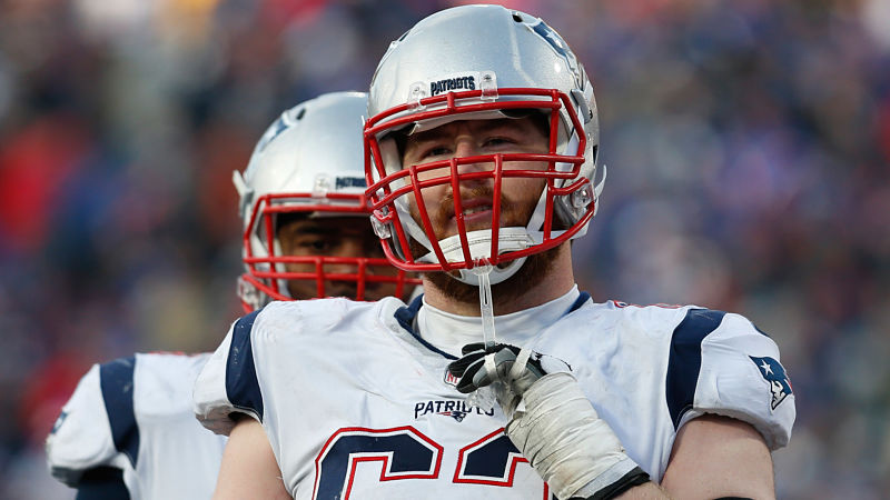 New England Patriots left guard Joe Thuney