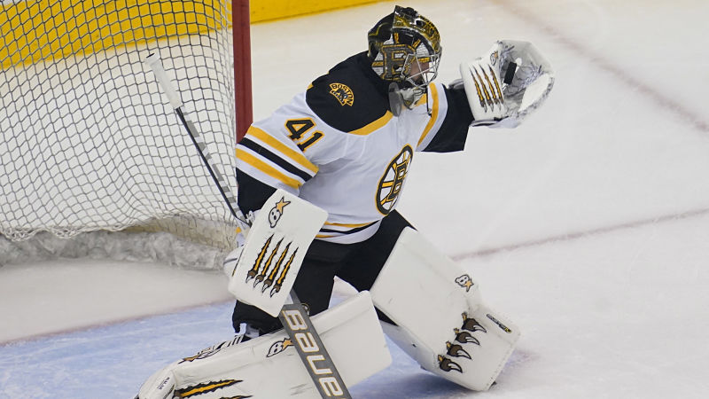 Boston Bruins goaltender Jaroslav Halak