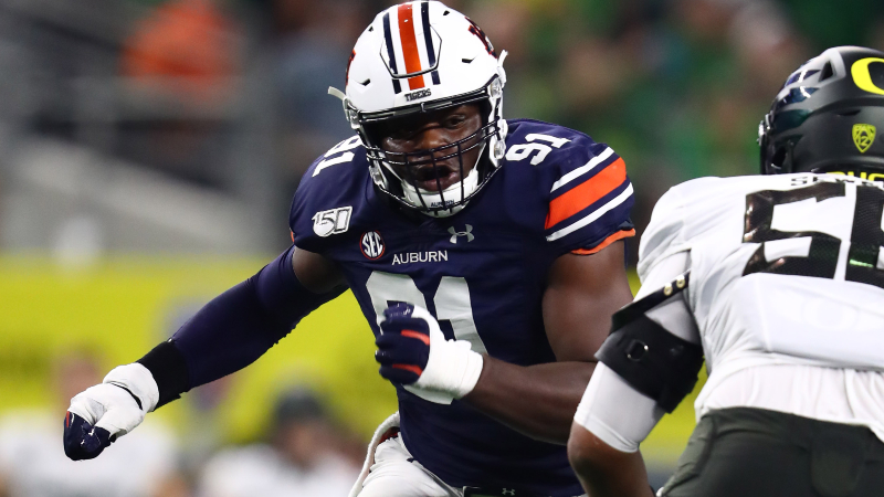 Auburn Tigers defensive end Nick Coe