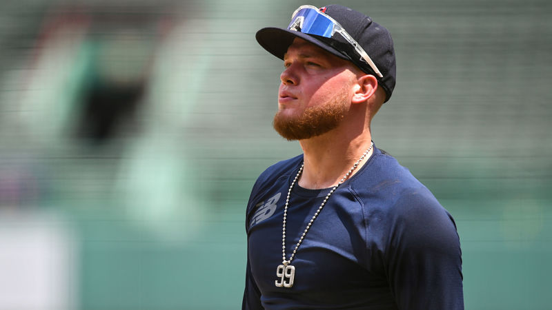 Boston Red Sox outfielder Alex Verdugo