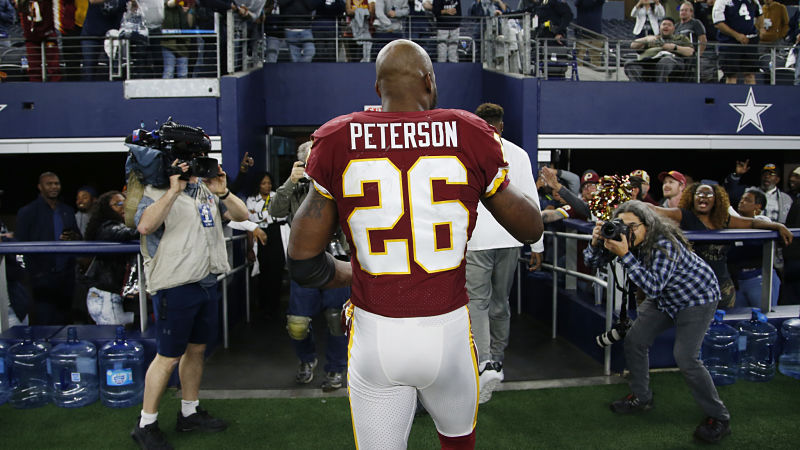 Washington running back Adrian Peterson