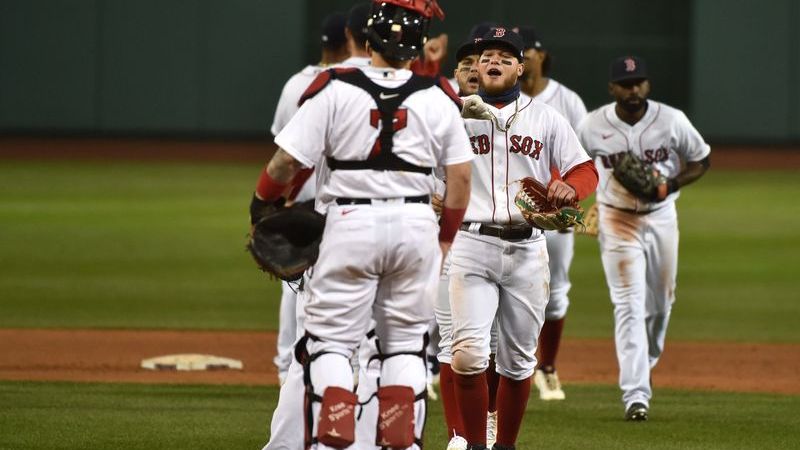 Red Sox right fielder Alex Verdugo