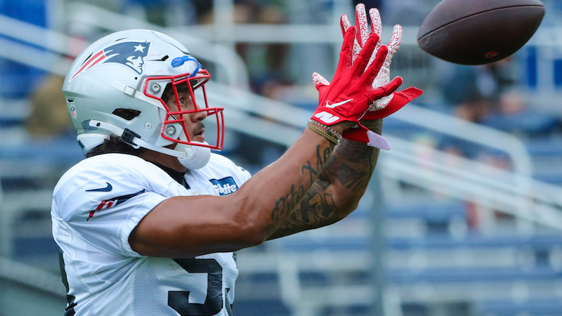 Patriots tight end Devin Asiasi