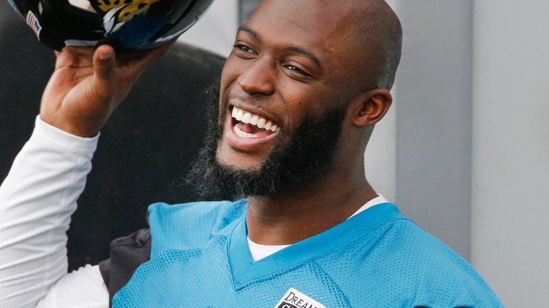 Tampa Bay Buccaneers running back Leonard Fournette