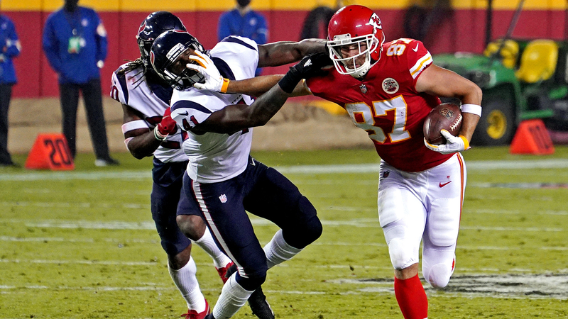 Kansas City Chiefs tight end Travis Kelce