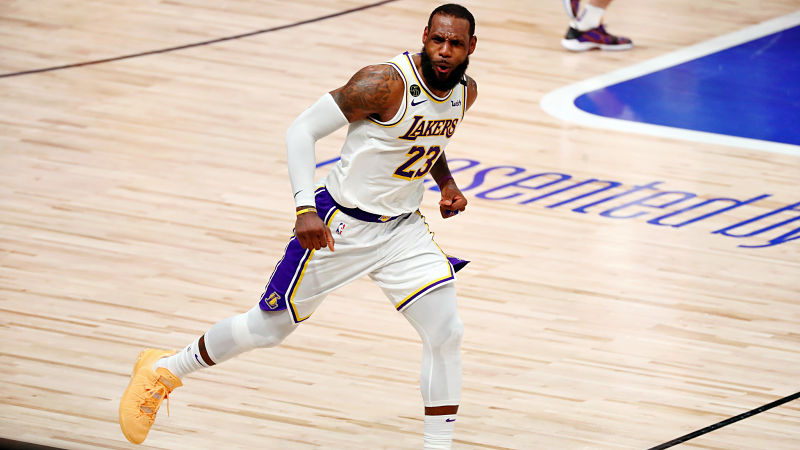 Los Angeles Lakers forward LeBron James