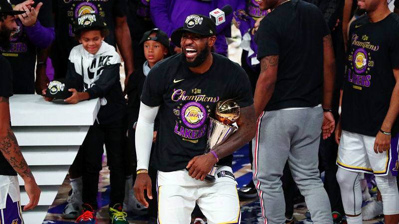 Los Angeles Lakers forward LeBron James
