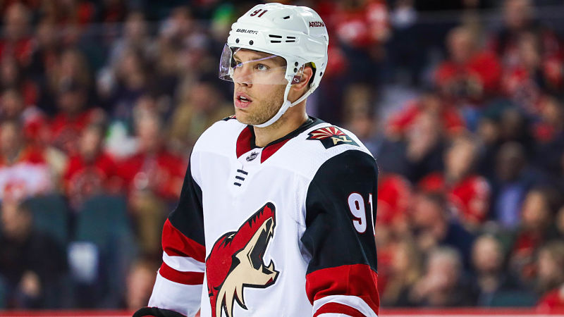 Arizona Coyotes winger Taylor Hall