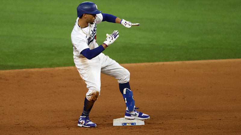 Los Angeles Dodgers right fielder Mookie Betts
