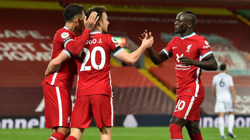 Liverpool forwards Diogo Jota, Sadio Mané