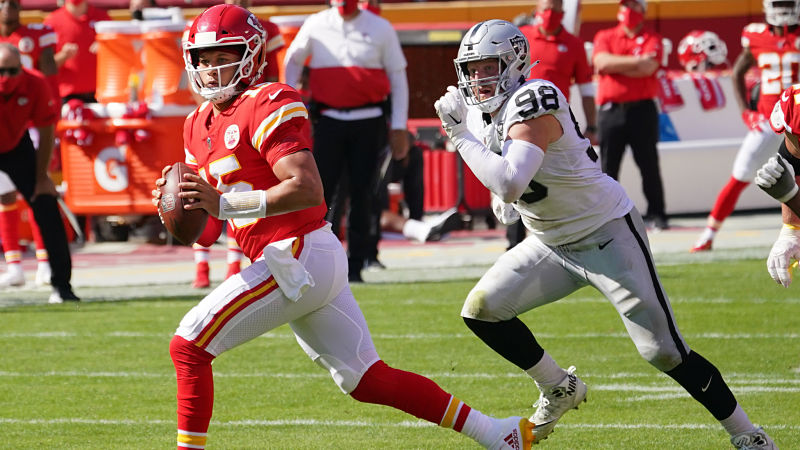 Kansas City Chiefs quarterback Patrick Mahomes and Las Vegas Raiders defensive end Maxx Crosby