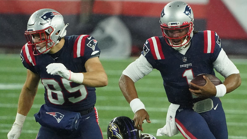 New England Patriots tight end Ryan Izzo and quarterback Cam Newton