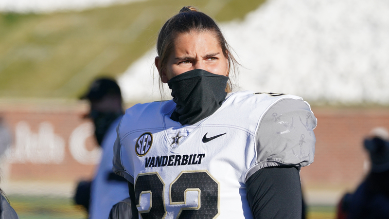 Vanderbilt kicker Sarah Fuller