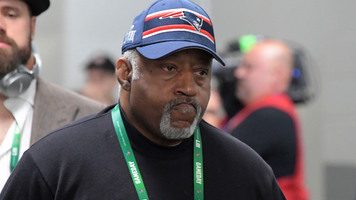 New England Patriots running backs coach Ivan Fears
