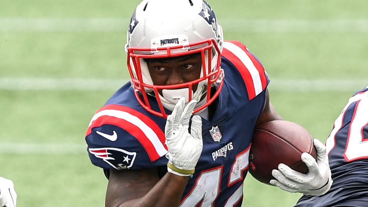 Patriots running back J.J. Taylor