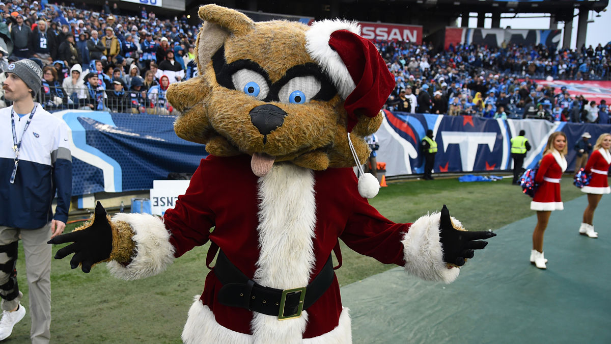Tennessee Titans mascot