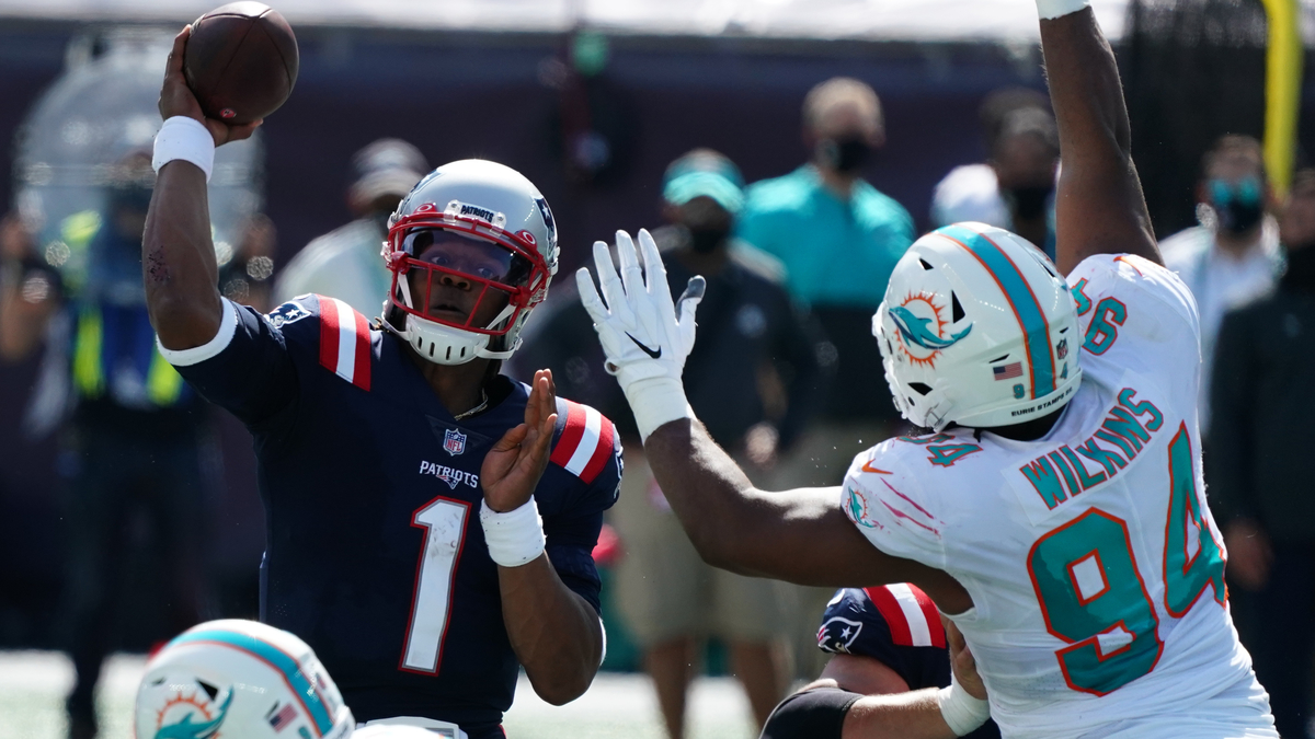 New England Patriots quarterback Cam Newton
