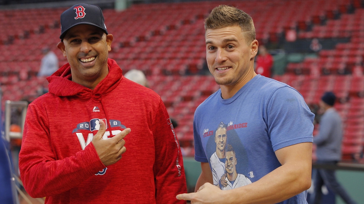 Boston Red Sox infielder Kike Hernandez, manager Alex Cora