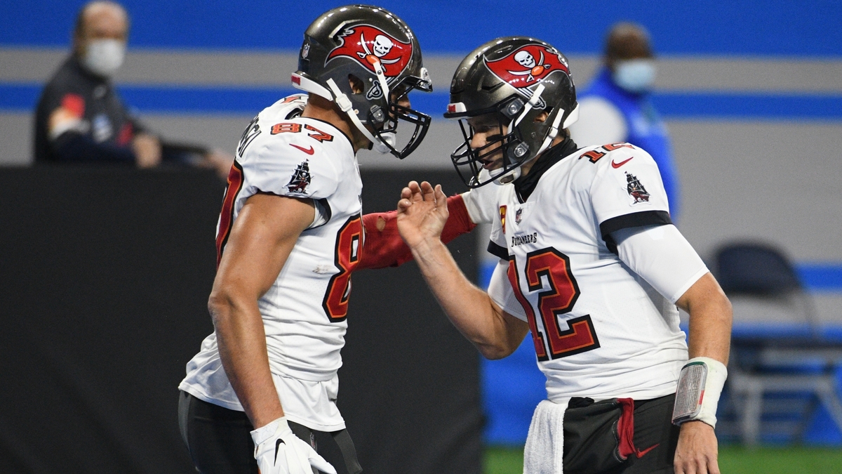 Tampa Bay Buccaneers Tight End Rob Gronkowski And Quarterback Tom Brady