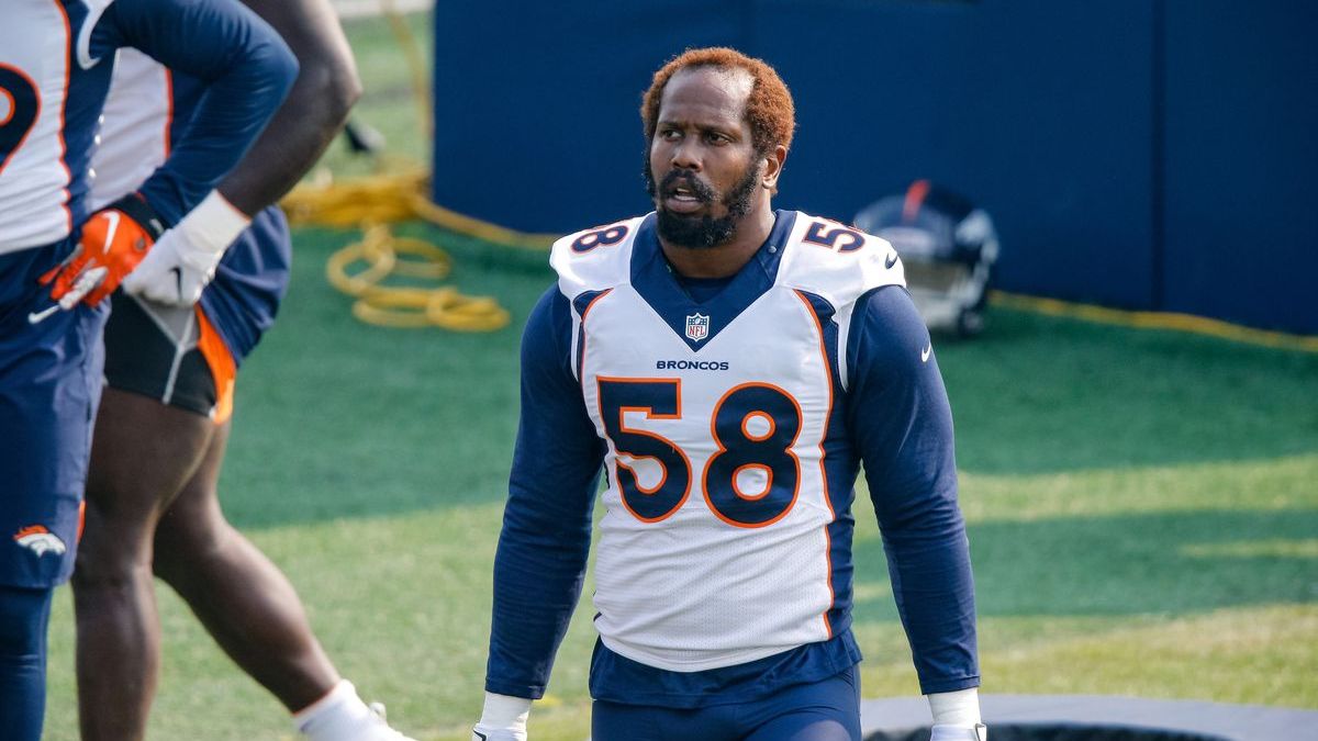 Denver Broncos linebacker Von Miller