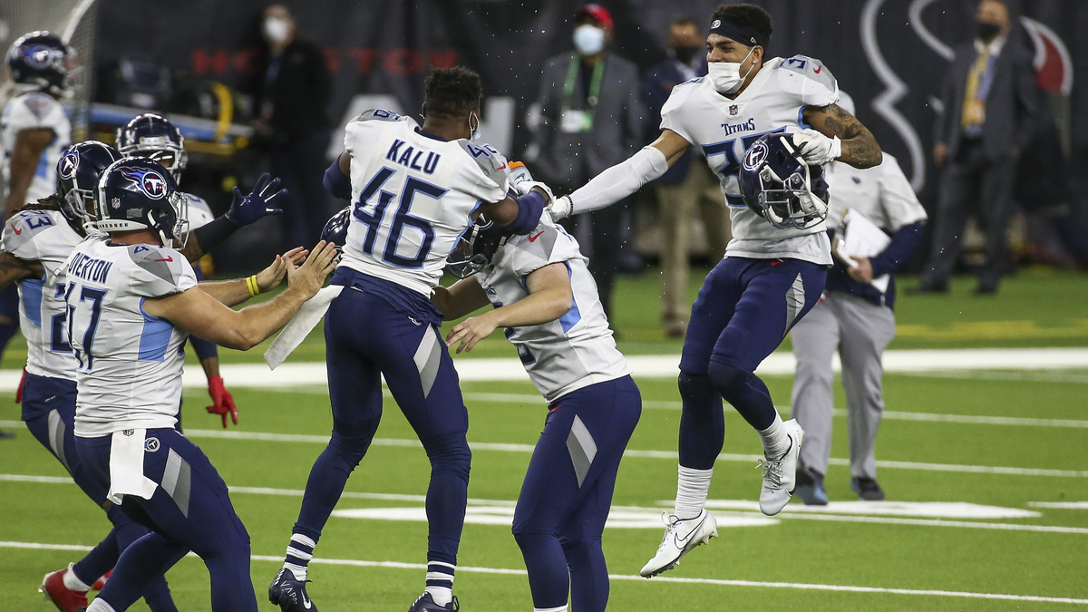 Tennessee Titans kicker Sam Sloman