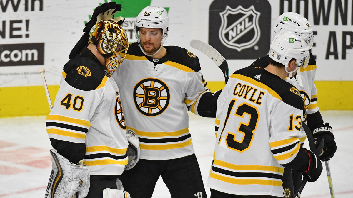 Boston Bruins Forward Sean Kuraly