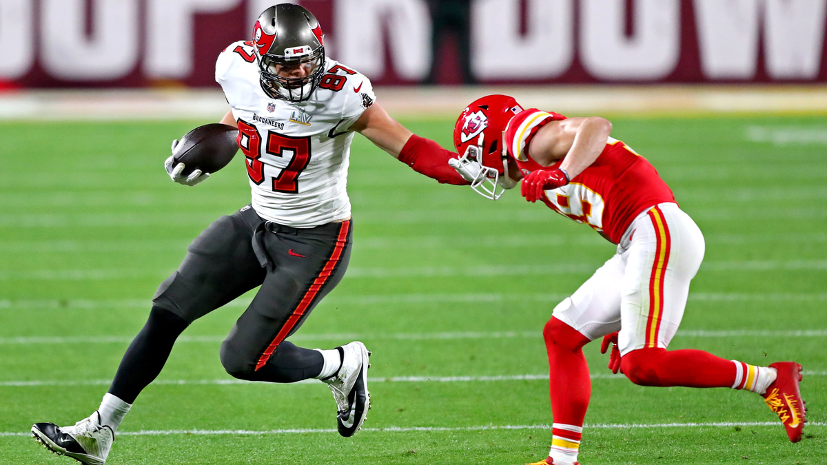 Tampa Bay Buccaneers tight end Rob Gronkowski