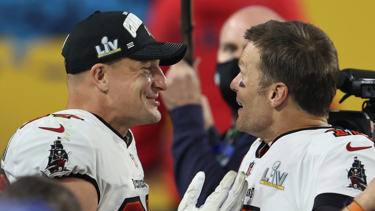 ampa Bay Buccaneers quarterback Tom Brady, tight end Rob Gronkowski