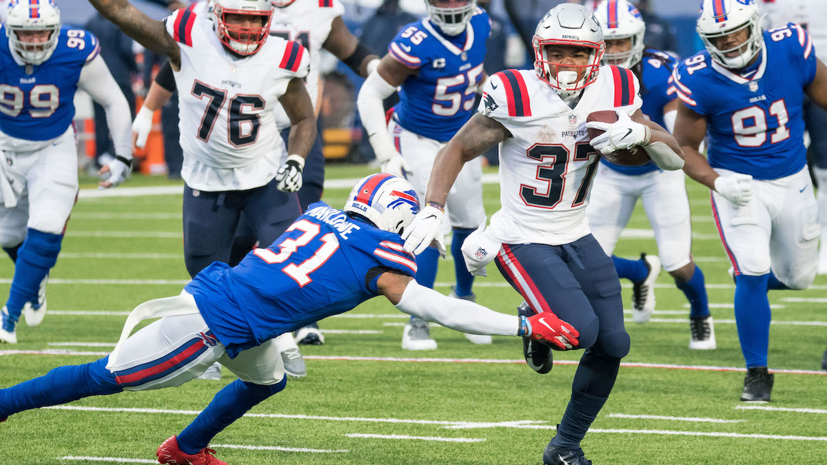 Patriots running back Damien Harris