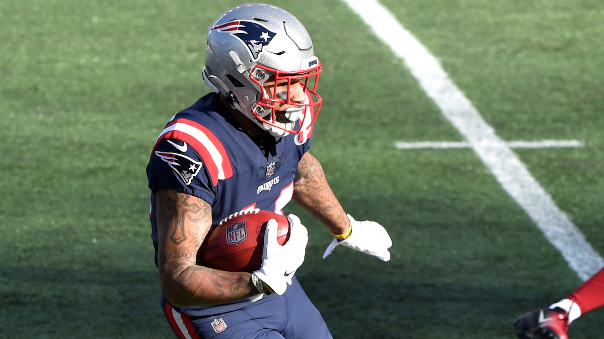 Patriots wide receiver Donte Moncrief