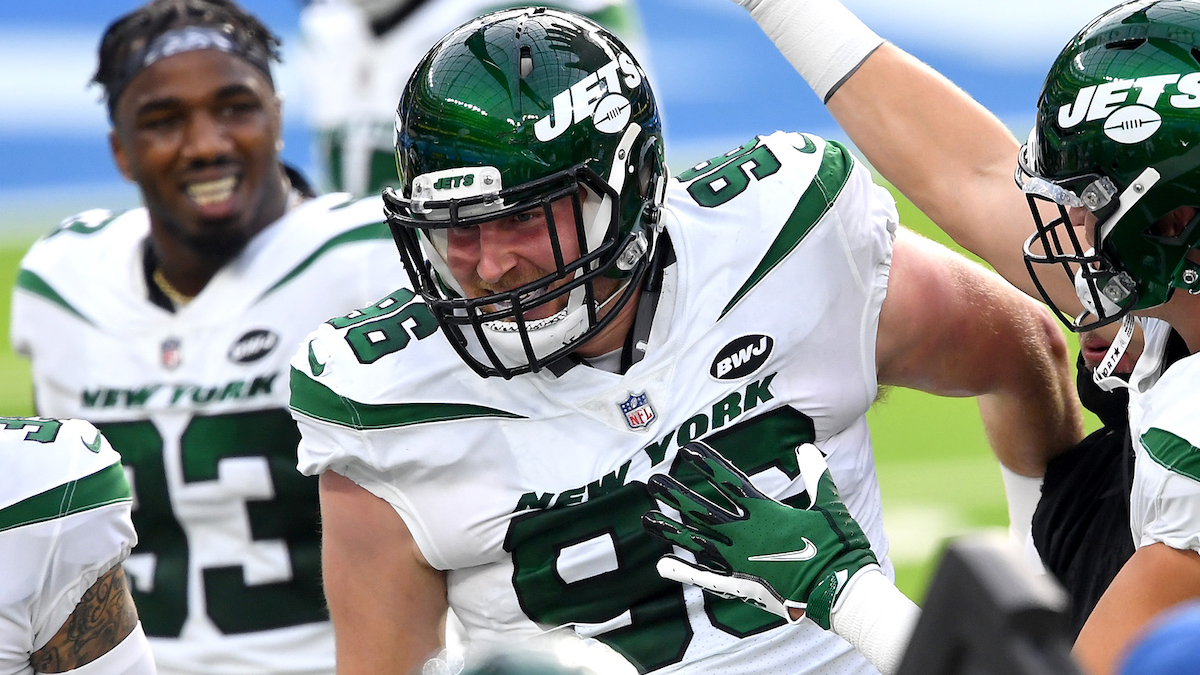 Patriots defensive lineman Henry Anderson