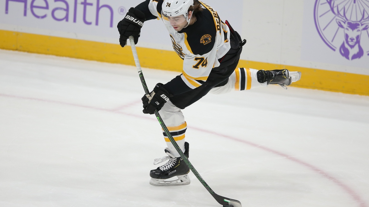 Boston Bruins left wing Jake DeBrusk (74)