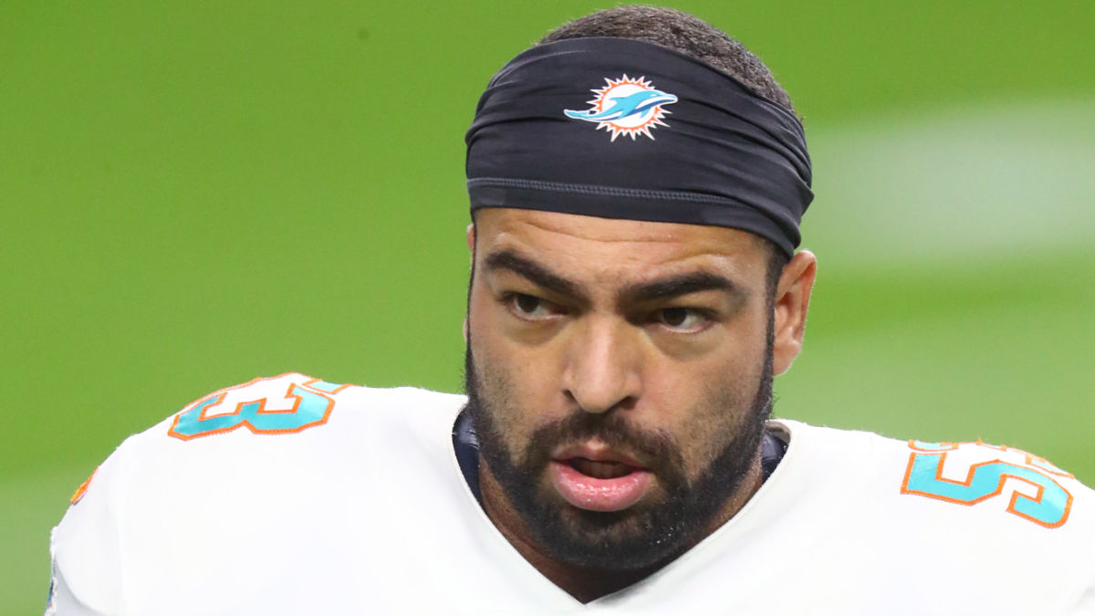 NFL linebacker Kyle Van Noy