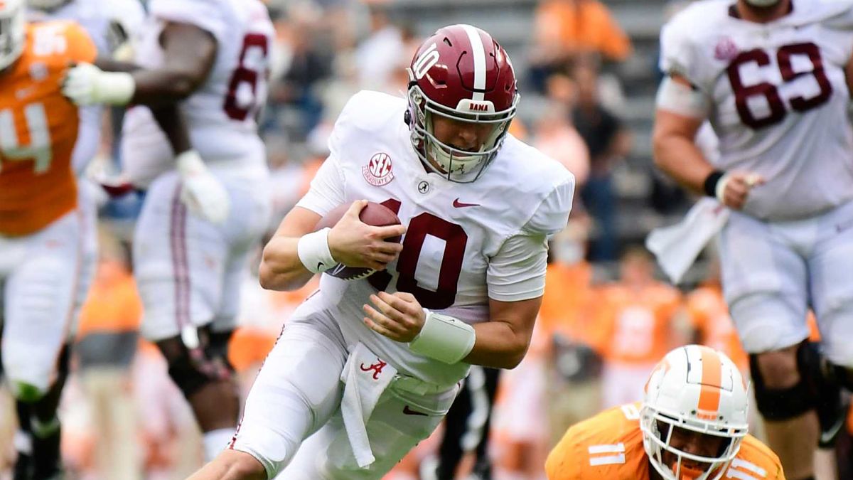 Alabama quarterback Mac Jones