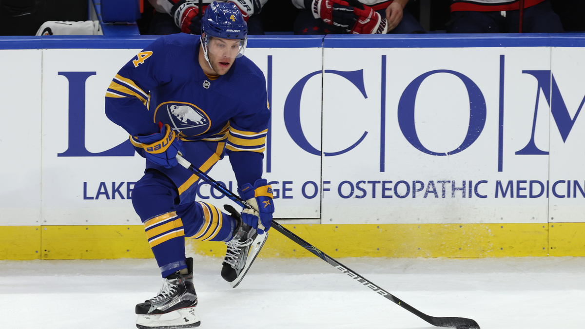 Boston Bruins winger Taylor Hall