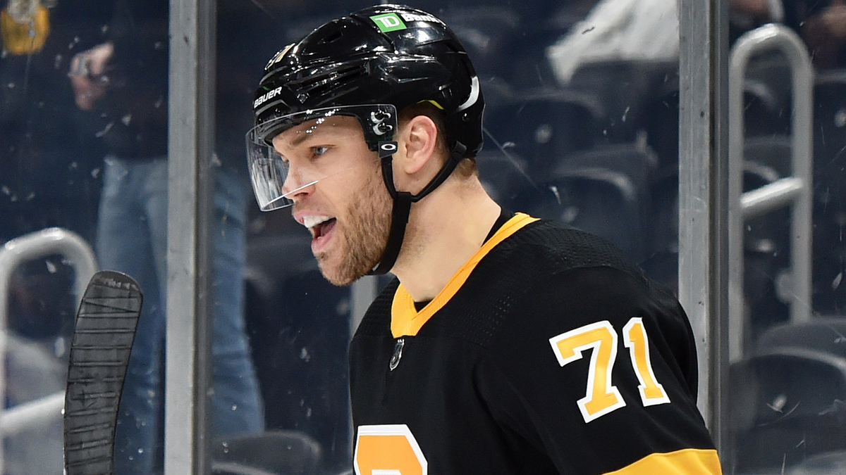 Boston Bruins winger Taylor Hall