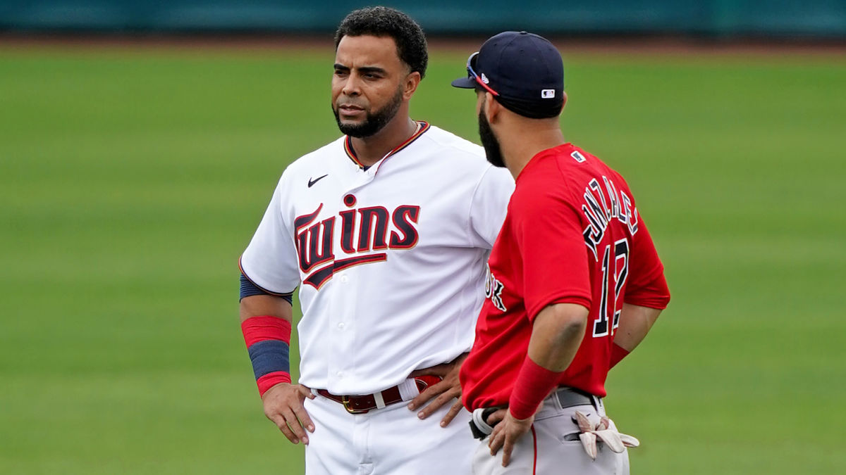 Boston Red Sox player Marwin Gonzalez and Minnesota Twins player Nelson Cruz