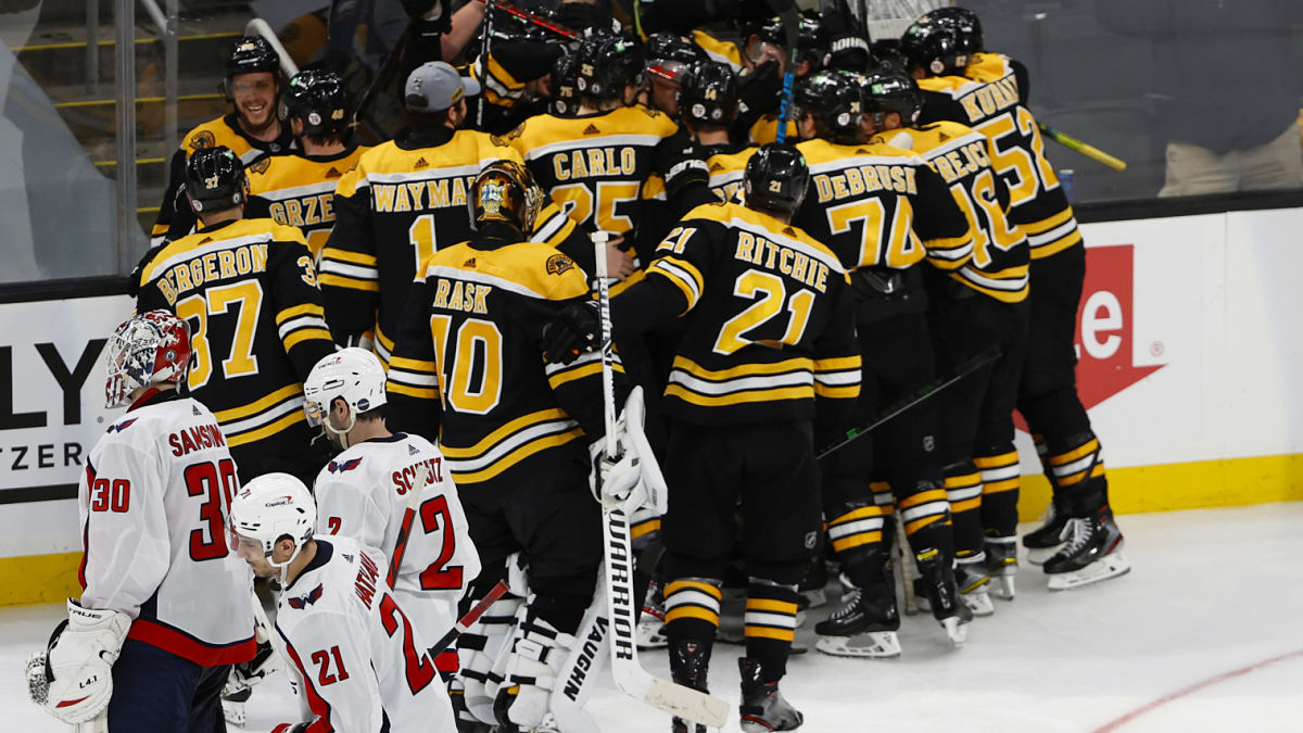NHL: Stanley Cup Playoffs-Washington Capitals at Boston Bruins