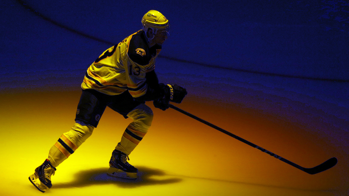 Boston Bruins forward Charlie Coyle