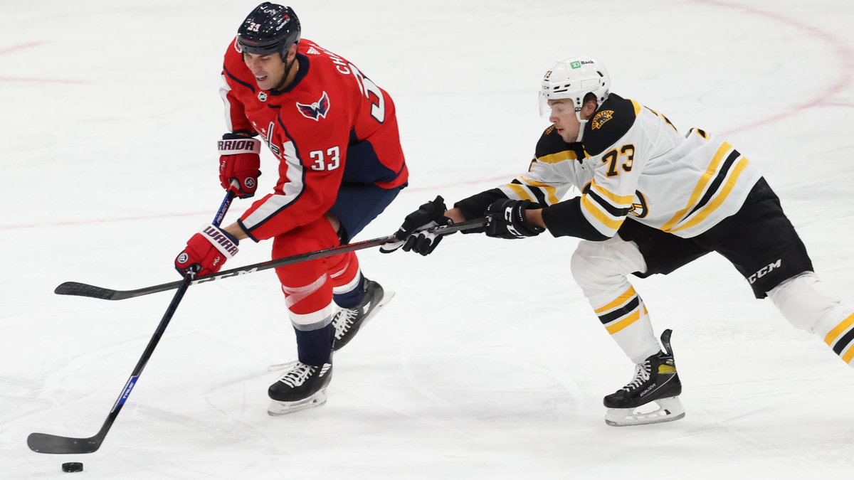 Boston Bruins defenseman Charlie McAvoy, Washington Capitals defenseman Zdeno Chara