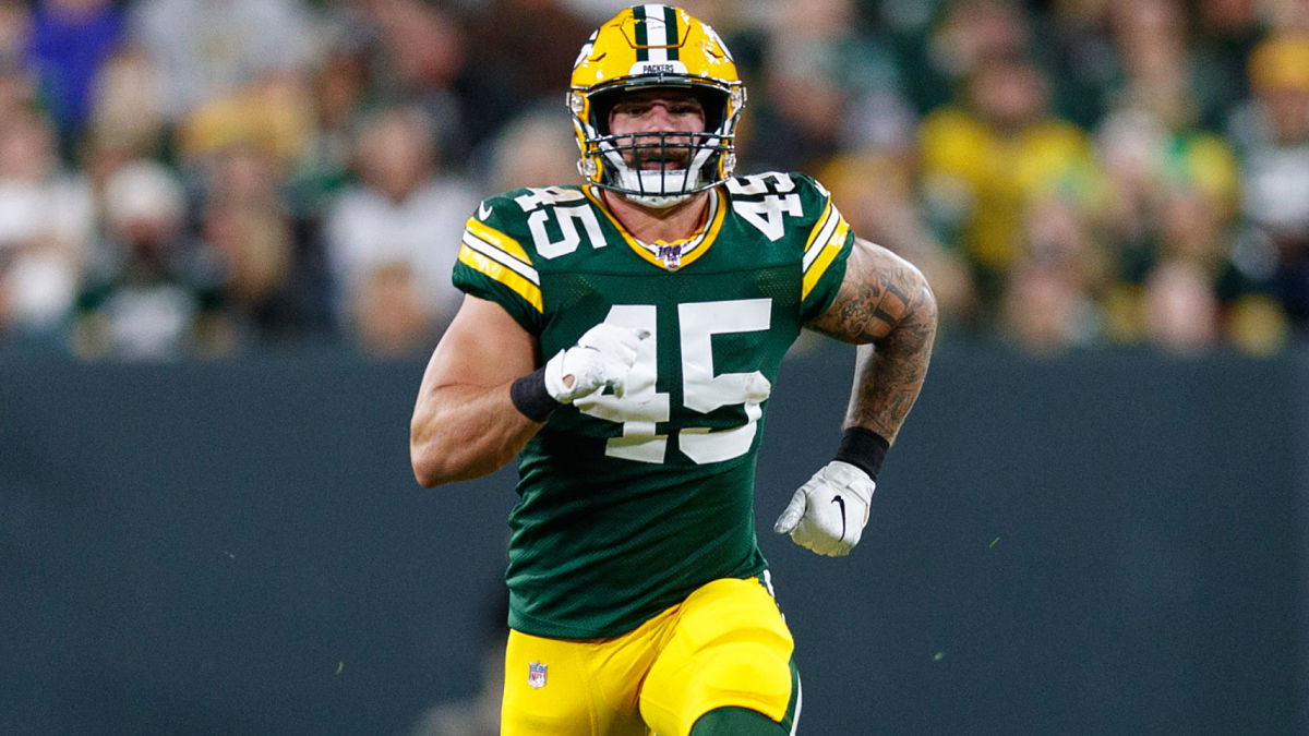 NFL fullback Danny Vitale