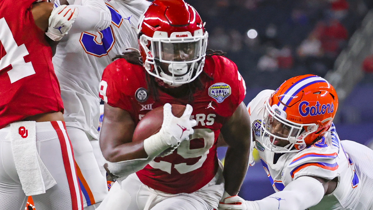 Oklahoma Sooners running back Rhamondre Stevenson