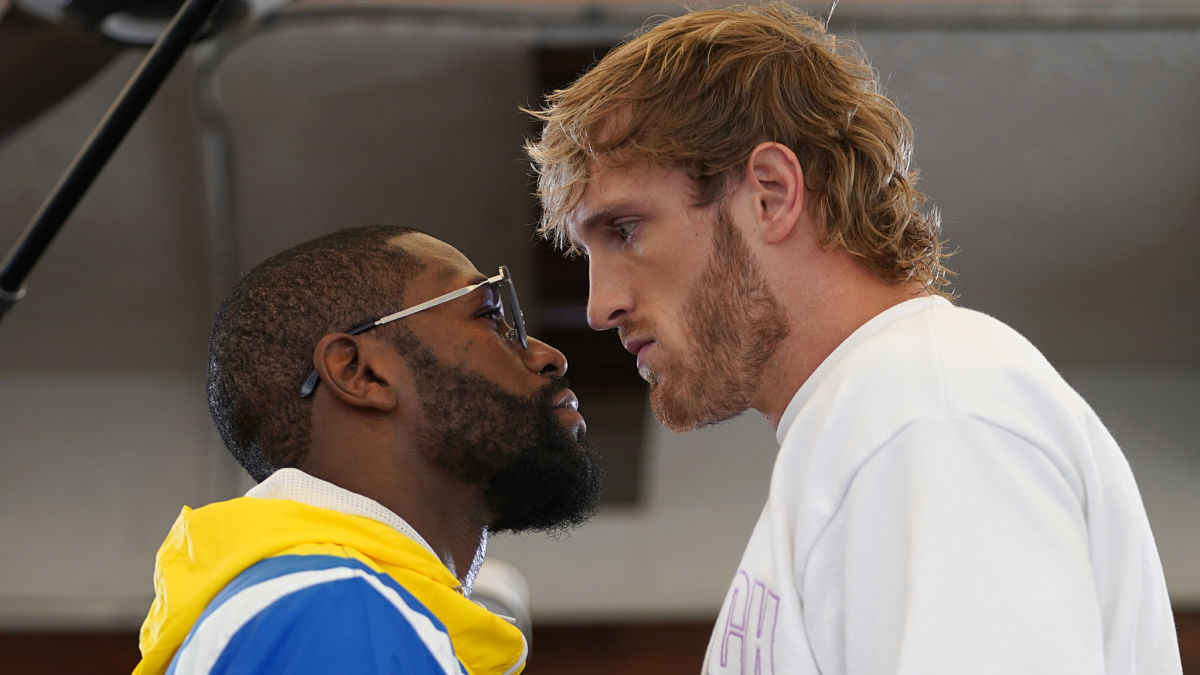 Boxers Floyd Mayweather and Logan Paul