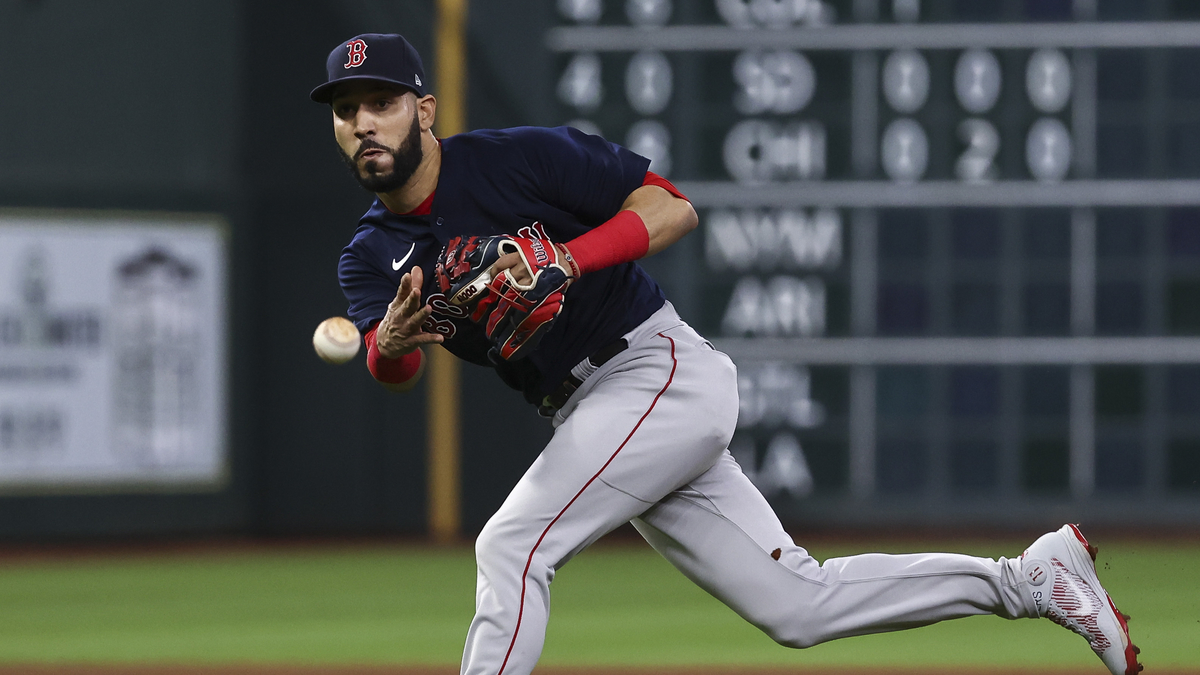 Boston Red Sox second baseman Marwin González