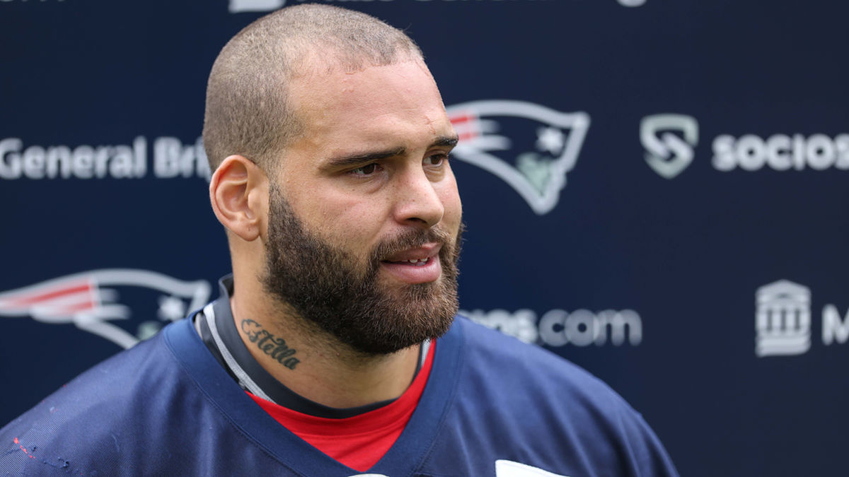 New England Patriots defensive tackle Lawrence Guy