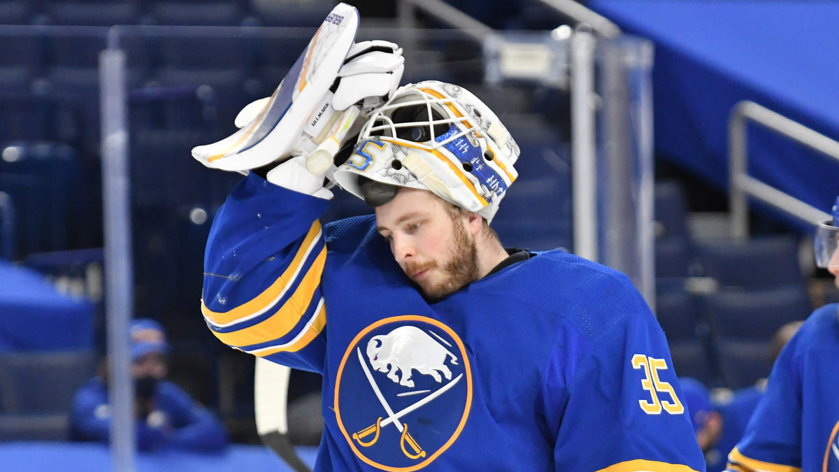Boston Bruins Goalie Linus Ullmark