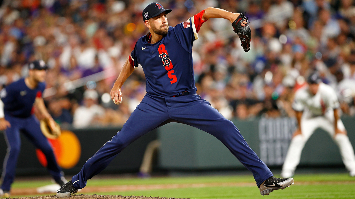Boston Red Sox relief pitcher Matt Barnes