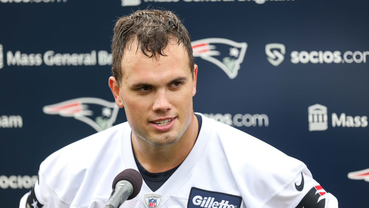 New England Patriots tight end Hunter Henry
