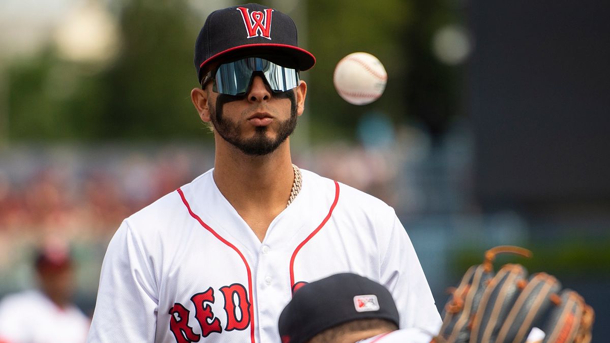 Boston Red Sox third baseman Jonathan Arauz
