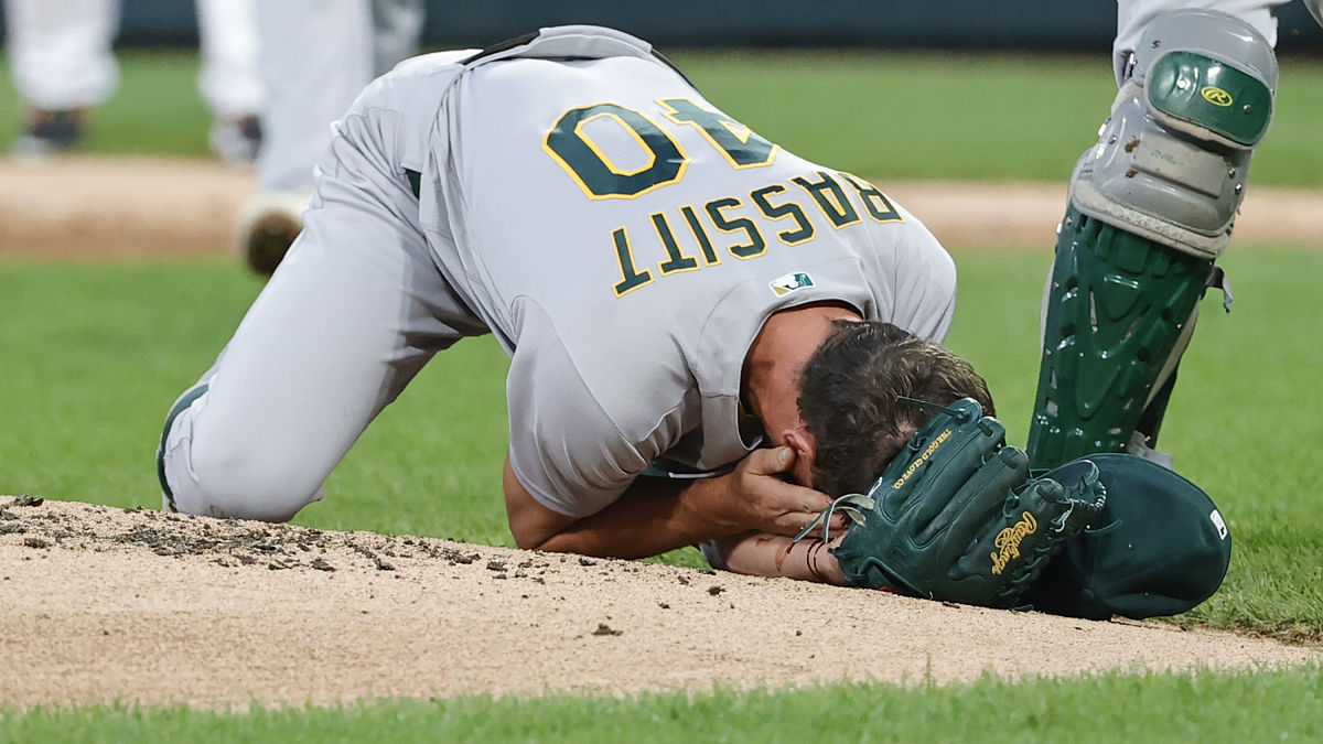 Oakland Athletics pitcher Chris Bassitt